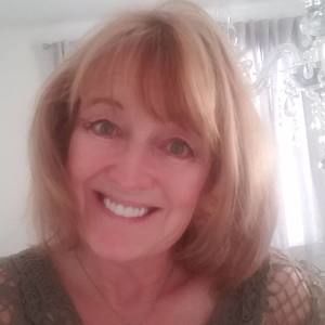 Meet your Posher, Lynda